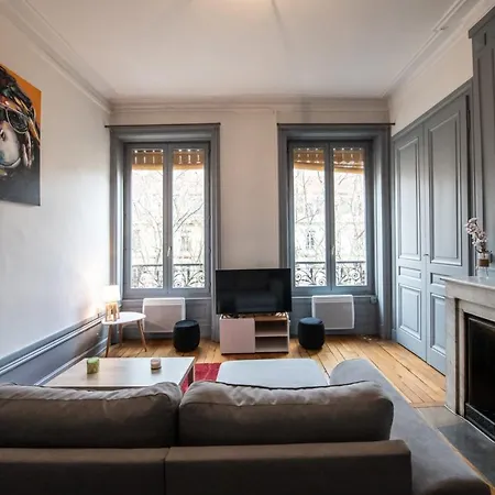 Le Vendome - Bel Appartement Proche Centre Ville Lyon Exterior photo